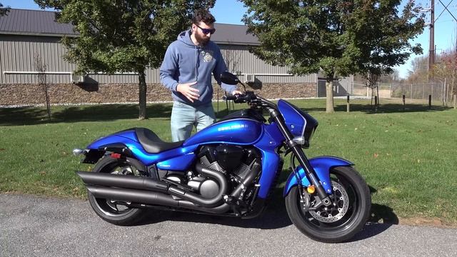 Here is why the Suzuki M109R is the most PERFECT motorcycle смотреть онлайн