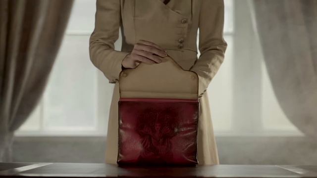ANTE KOVAC. Сумка №84 "Дама Черви" (Bag №84 "Queen of Hearts") смотреть онлайн