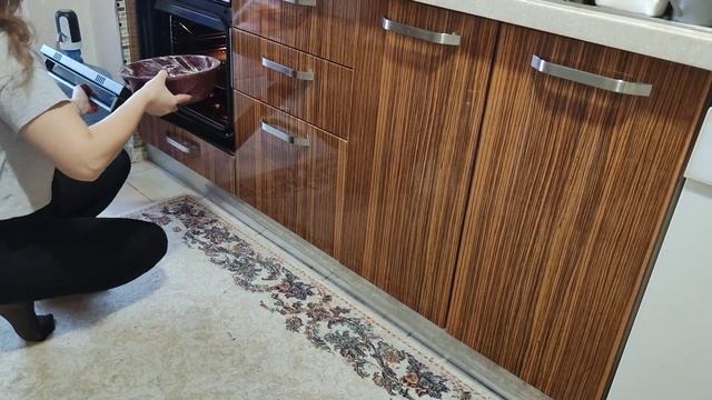 Kolay Kek Tarifi / Mutfak Temizliği / Kıyafet Katlama / Günlük Vlog / Günlük Rutinim / Dolap silme смотреть онлайн