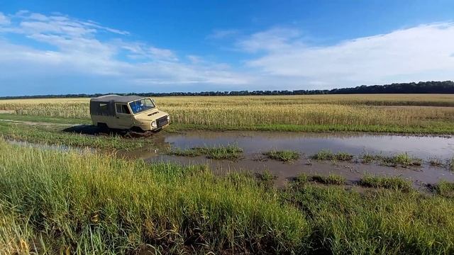 Старенький ЛуАЗ может всё. ЛуАЗ с двигателем Ваз смотреть онлайн