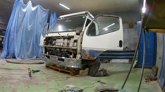 MMC CANTER замена передка