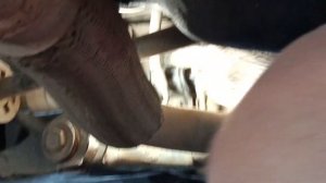 Замена втулок (резинок) стабилизатора Daewoo Lanos 1.5