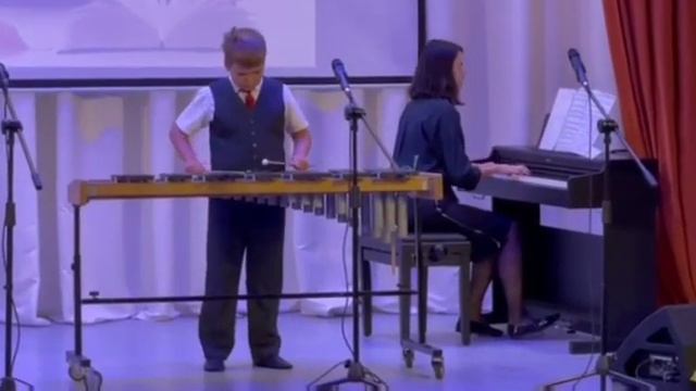 Егор Клименко- ДШИ п. Майский-соло-10-12-«Танец» смотреть онлайн