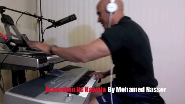 Mohamed Nasser performing Kawala Vs. Accordion, смотреть онлайн