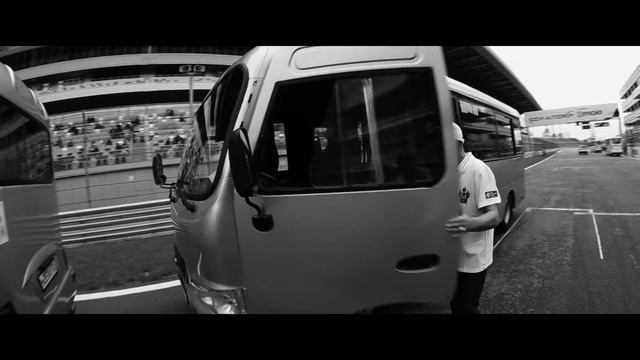 День автомобилиста Гонка на автобусах+Инфографика 2016 смотреть онлайн