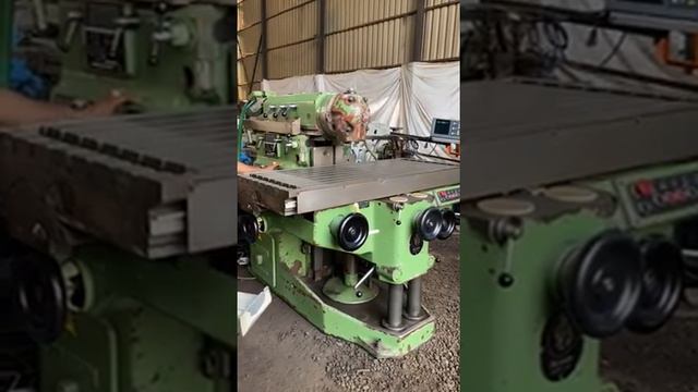 working video of Huron MU 55 Milling Machine смотреть онлайн