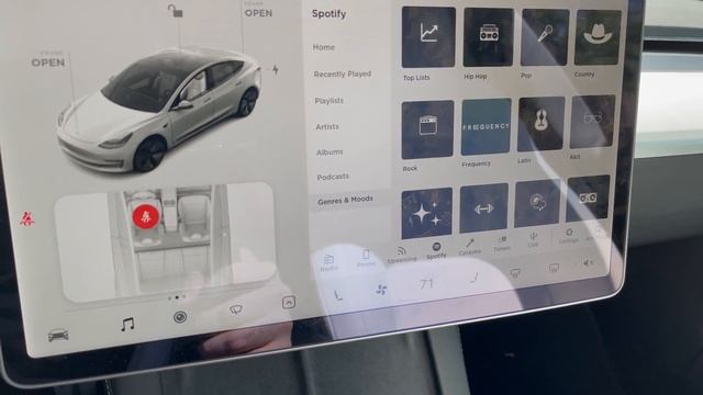Tesla Model 3 May 2021 Long Range Review - From a Tech Perspective смотреть онлайн
