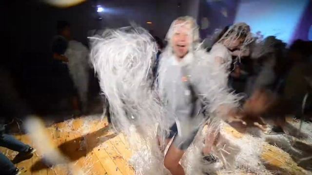 Бумажное шоу смотреть онлайн