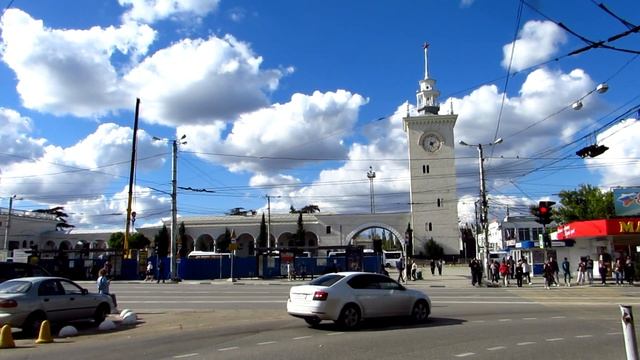 Симферополь. ЖД вокзал. 5-е октября 2022г. смотреть онлайн