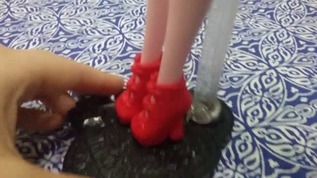 Обзор куклы монстер хай илизабет школьная ярмарка смотреть онлайн