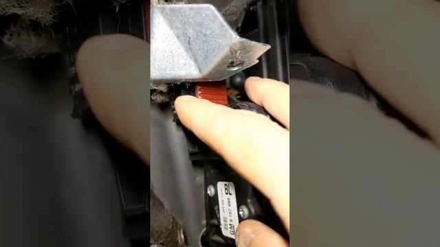 P2122 Accelerator Pedal Position Sensor смотреть онлайн