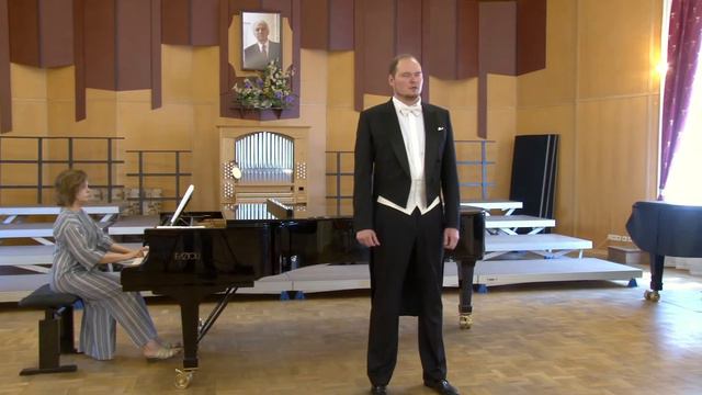 Igor Yadrov Sarastro First Aria from "The Magic Flute" смотреть онлайн