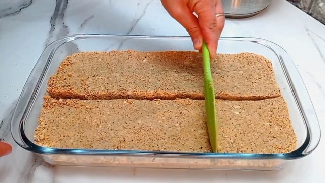 ТАЕТ во Рту! Торт "ПЛОМБИР" Без ДУХОВКИ за 15 Минут! Готовим Дома Сметанный Торт на Сковороде! смотреть онлайн