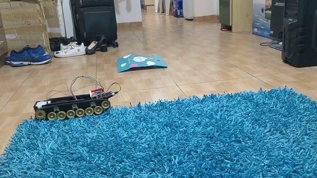Raspberry Pi Web Contorlled RC Tank Robot - part 2 смотреть онлайн