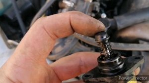 Как снять регулятор холостого хода Нива Шевроле