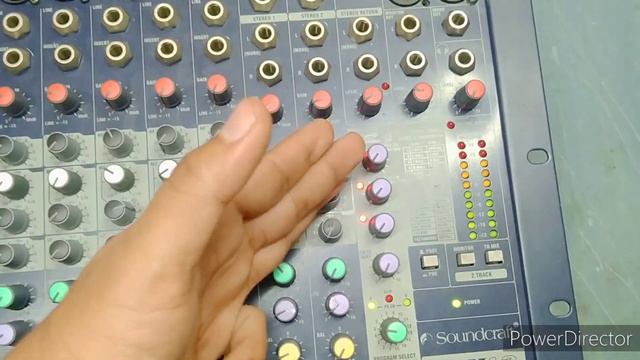 Soundcraft EFX 12 Live Sound Mixer soundcraft efx12 mixer lexicon effects, soundcraft, mixer, efx12 смотреть онлайн