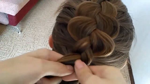 Basic french braid "Reverse" Tutorial смотреть онлайн