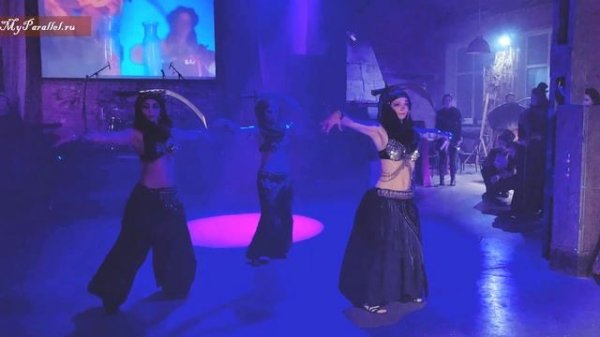 Танец с саблями от Танцевальной студии TribalFoxDance