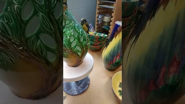 Фаянсовая ваза ручной работы смотреть онлайн