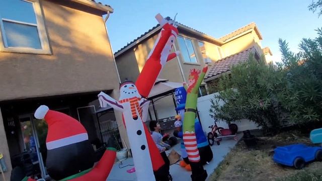 Unboxing Christmas Air Dancer Ended Up With Santa And Elf Disaster! смотреть онлайн