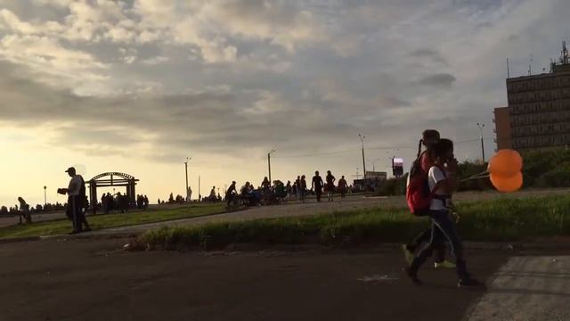 Город Холмск. День города. Праздничная Погода. смотреть онлайн