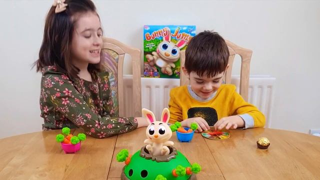 Playing Bunny Jump Challenge ! Funny Game for Kids смотреть онлайн
