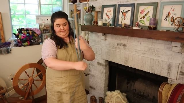 From Wool To Cloth | Using a Historical Weaving Technique! смотреть онлайн