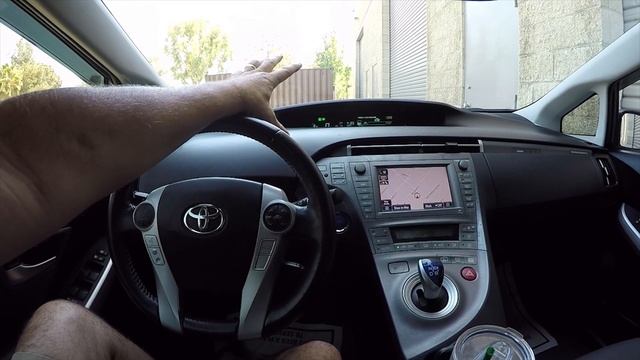 12 Toyota Prius Plug in Adv TRD Grey 9 18 смотреть онлайн