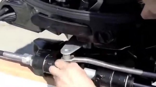 Монтаж подвесного мотора на лодку SMARTLINER 21