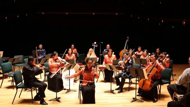 二胡独奏《摇篮曲》 (2014年猶他交響樂大廳) смотреть онлайн