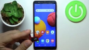 Как вставить SIM карту и карту вамяти в Samsung Galaxy A01 Core