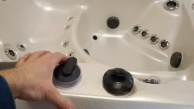 Spectrum 2 Басейн+cходи+RD 9800 підйомник до даху, чаша - світло-сіра, панель - коричнева 230х230х9 смотреть онлайн