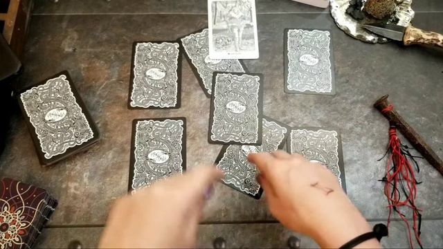 СОБАКА. ВОСТОЧНЫЙ ГОРОСКОП. ПРЕДСКАЗАНИЯ НА СУДЬБУ, ЛЮБОВЬ, ДЕНЬГИ смотреть онлайн