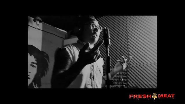 FRESH MEAT | Kazakhstan Freestyle: Delour x Космический турист | Казахстанский фристайл | выпуск №1 смотреть онлайн