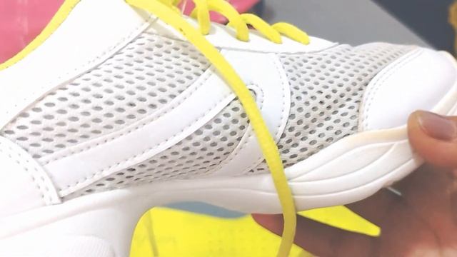 Mis zapatillas de baile Sansha смотреть онлайн