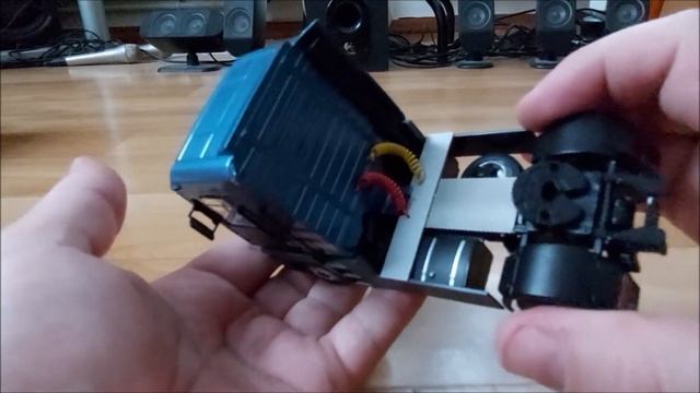 Diecast Renault Magnum 1:43 IXO смотреть онлайн