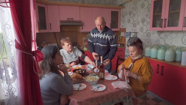 Life in a small village in Belarus - Eastern European village [Ep. 2] ?? смотреть онлайн