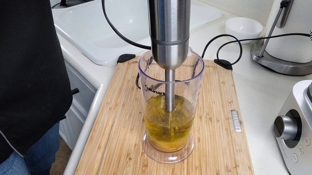Homemade Mayo in 1 Minute | How To Make Mayonnaise With An Immersion Blender (Cuisinart HB-900PC) смотреть онлайн