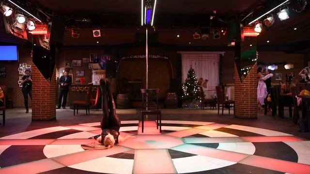 Анастасия, стрип смотреть онлайн