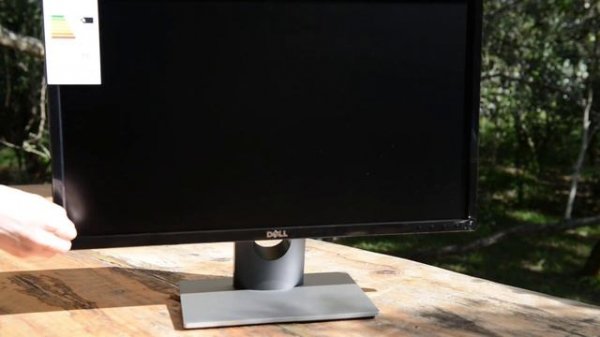 Dell 24 Monitor review - SE2416H 1080p HDMI / VGA