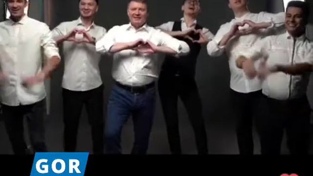 Сергей Ерёмин спел для красноярок смотреть онлайн