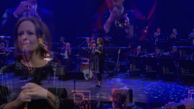 Joulukalenteriluukku 20 - RNO solistinaan Annimaria Rinne: Wexford Carol смотреть онлайн