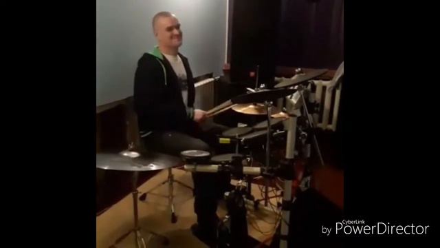 Спасательный круг(caver) смотреть онлайн