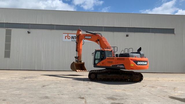 2016 Doosan DX380LC-5 Hydraulic Excavator I St Aubin, France Auction - 10 & 11 May смотреть онлайн