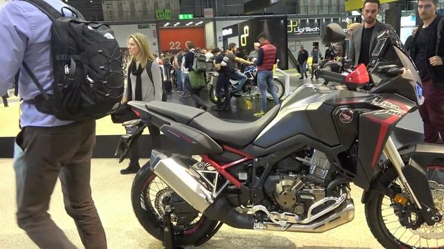 HONDA AFRICA TWIN 1100cc Adventure motorcycle 2020 смотреть онлайн