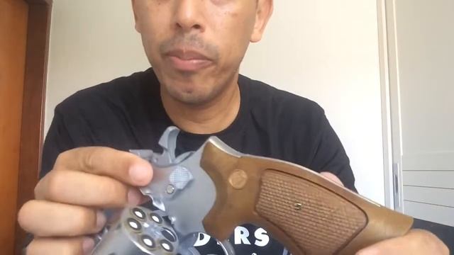 Revolver Smith & Wesson Russel 586 (Revolver UHC UA 934SW Airsoft) смотреть онлайн