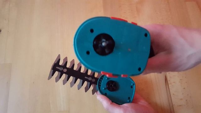 Bosch Isio 3,6V kabellose Akku Heckenschere - [Unboxing! 4K] смотреть онлайн