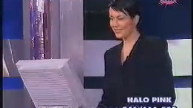 Упала в обморок в прямом эфире смотреть онлайн