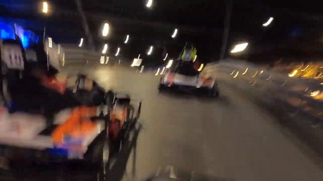 Karten op de indoor Kartbaan Kartracing & Bowling, Kardinge Groningen 14 december 2019 смотреть онлайн