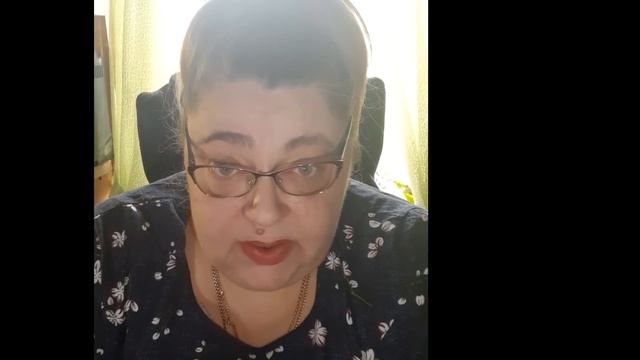 Про комментарии,комментаторов и комментСраторов смотреть онлайн